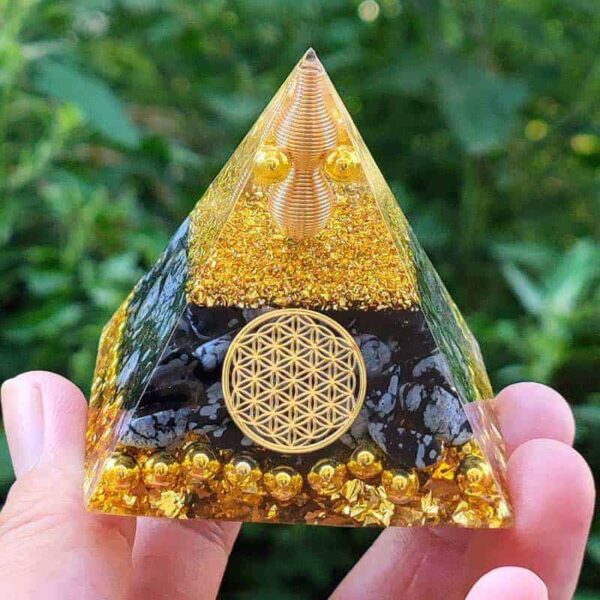 Orgonite Pyramid Obsidian snow Flower of Life Symbol "Regenerative waves transmitter" - immagine 4