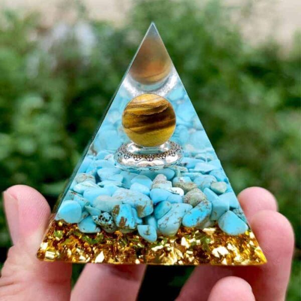 Orgonite Pyramid Blue Turquoise + Tiger Eye Ball - Imagen 3