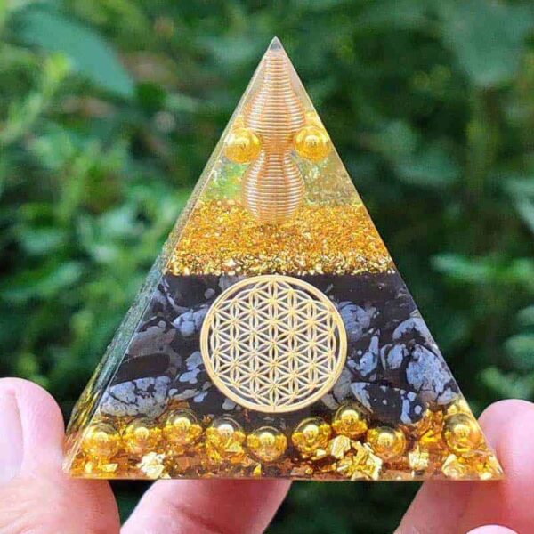 Orgonite Pyramid Obsidian snow Flower of Life Symbol "Regenerative waves transmitter" - immagine 2