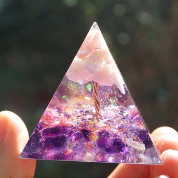 Pirâmide de Orgonite "Árvore da Vida" Quartzo Rosa